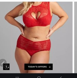 ❄️❄️ Like new Cacique High-Neck Heart-Cutout French Balconette bra 46C